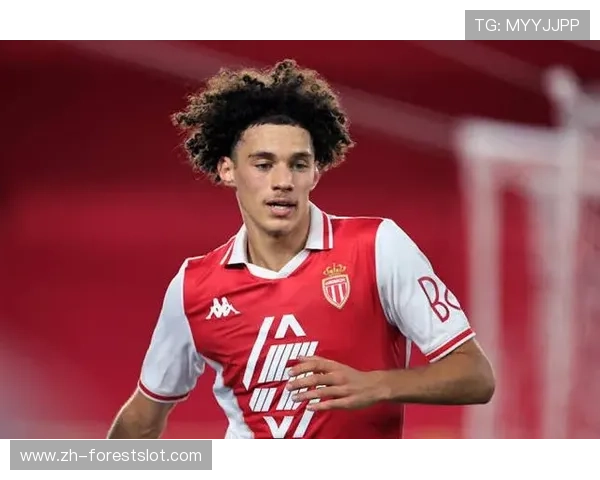 记者：摩纳哥攻击手阿克利乌什吸引巴黎、曼城等豪门关注。