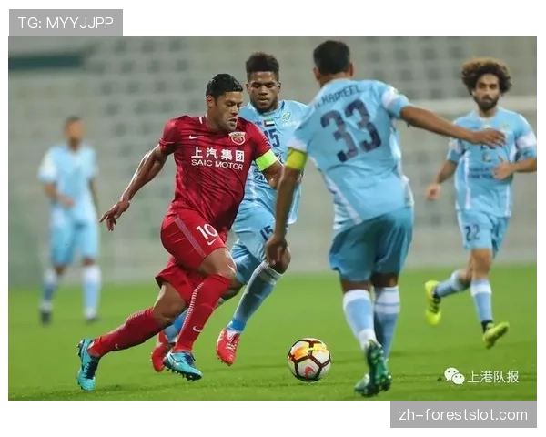 深度战术：分析四月里尔队采用的“情景化压迫”策略，即根据对手持球人惯用脚选择压迫方向